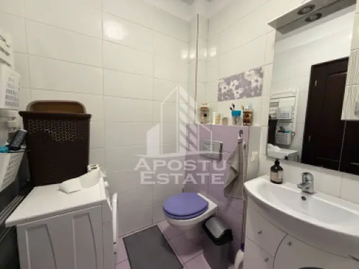 Apartament cu 2 camere, la parter, loc de parcare, in Mehala