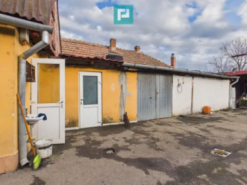 Preț redus la 64.000€! Casă/firmă Navigatorilor