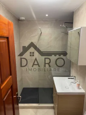 Apartament cu 3 camere, de inchiriat, direct de la proprietar. Strada Transilvania