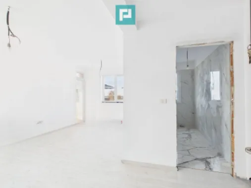 Penthouse cu terasă generoasă, în inima Chișodei
