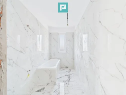 Penthouse cu terasă generoasă, în inima Chișodei