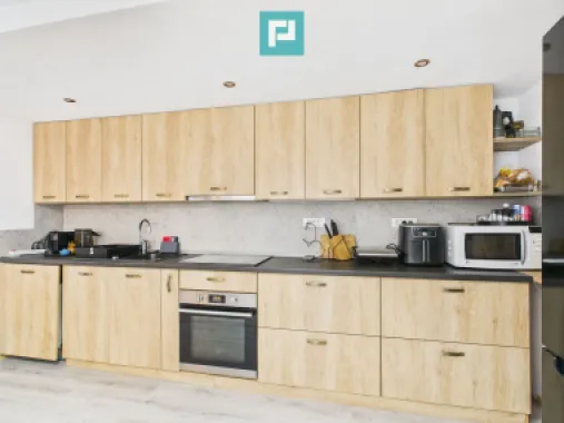 Casă complet renovată, teren 300mp, în Orțișoara