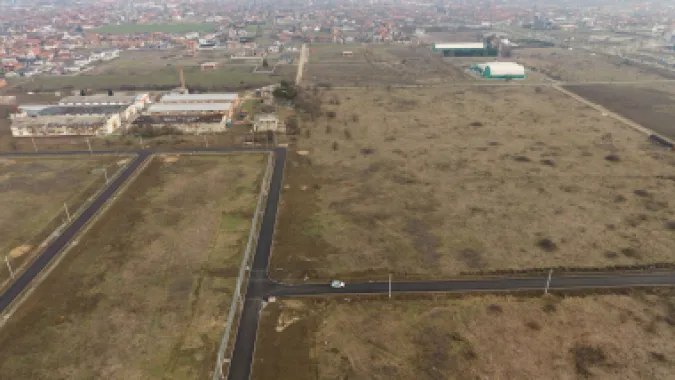Teren intravilan de 605 mp în Vladimirescu