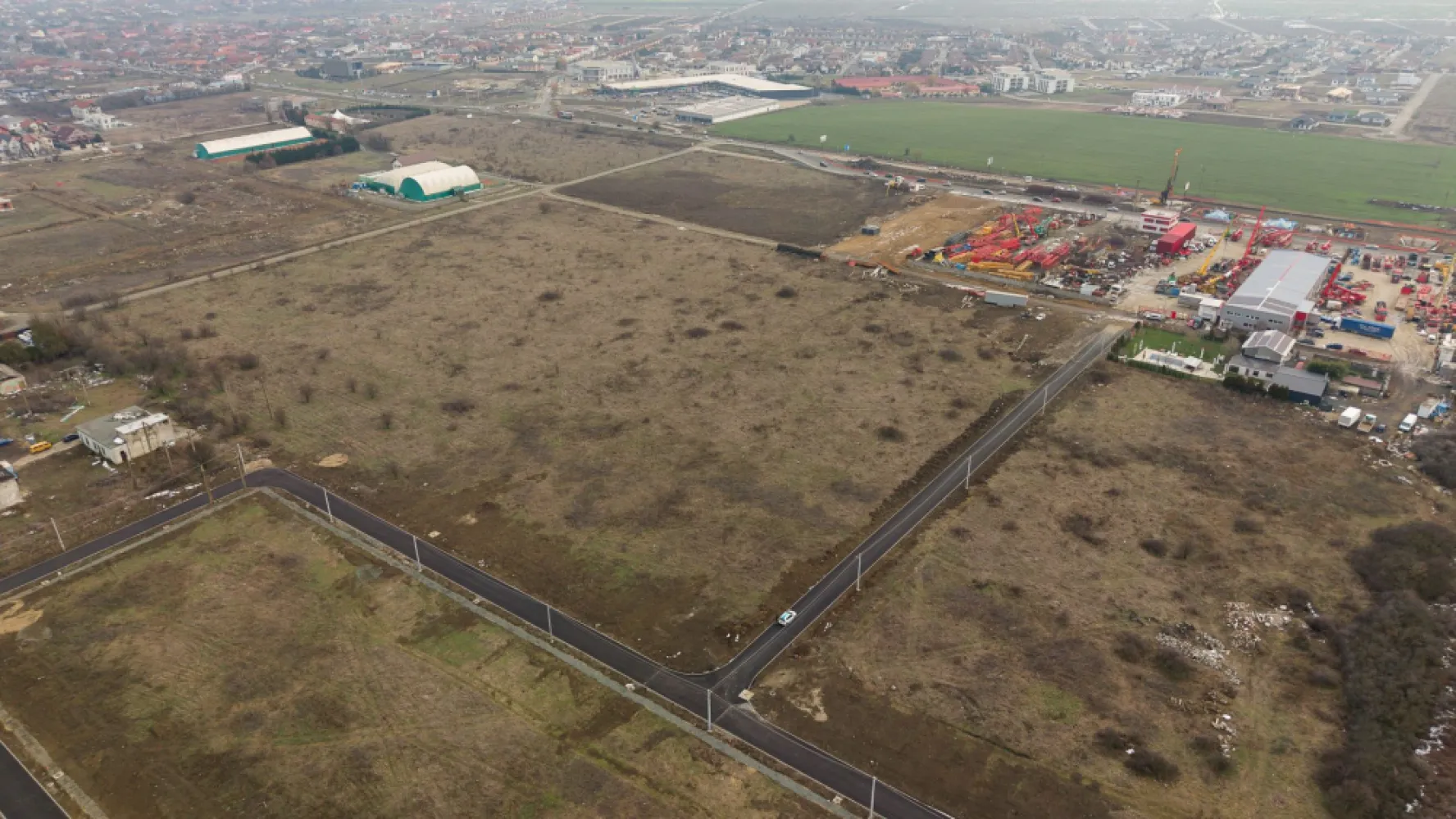 Teren intravilan de 606 mp în Vladimirescu