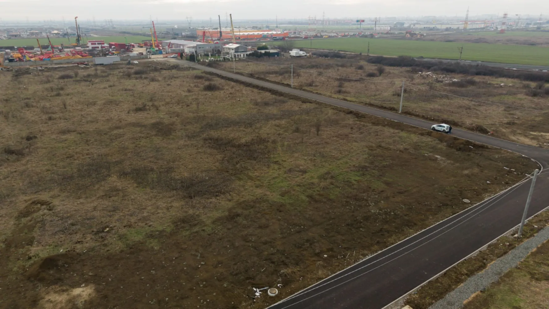 Teren intravilan de 606 mp în Vladimirescu