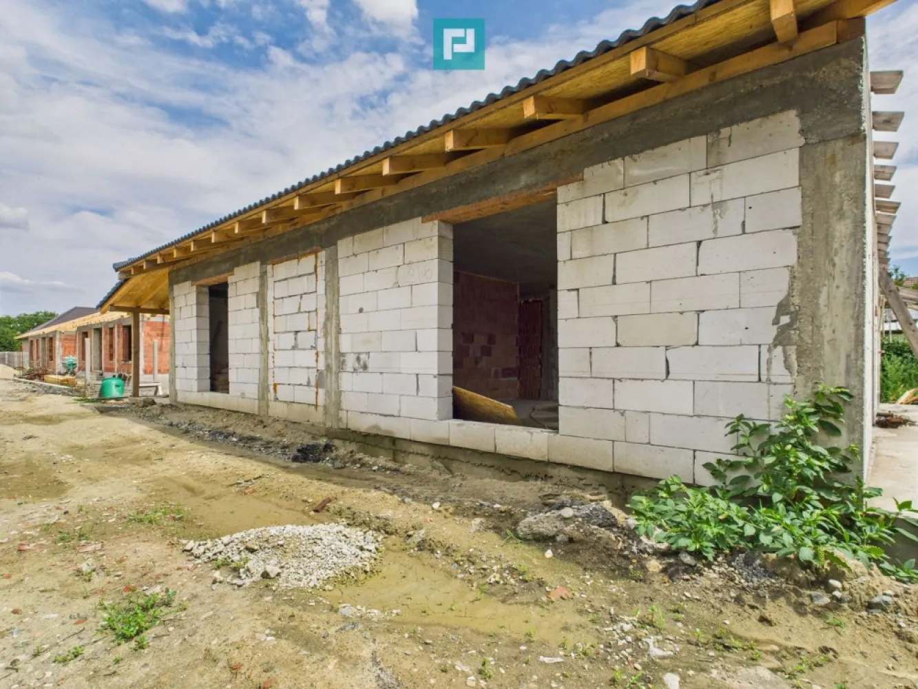 Duplex spațios la roșu – Șag, zonă liniștită