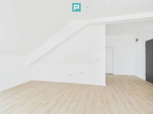 Apartament 3 camere , 2 băi , zona Freidorf