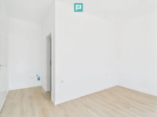 Apartament 3 camere , 2 băi , zona Freidorf