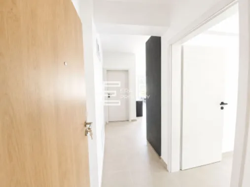 Apartament 3 camere | Gradina 50 mp| Bloc tip vilă | Cristian | Comision 0%