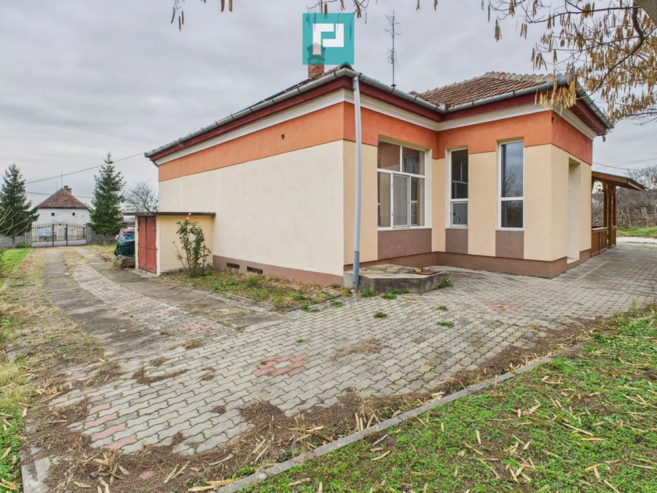 CONAC IMPRESIONANT ÎN GHIOROC