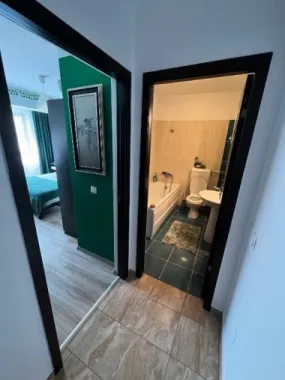 Apartament 2 camere, 49mp, cu balcon şi parcare