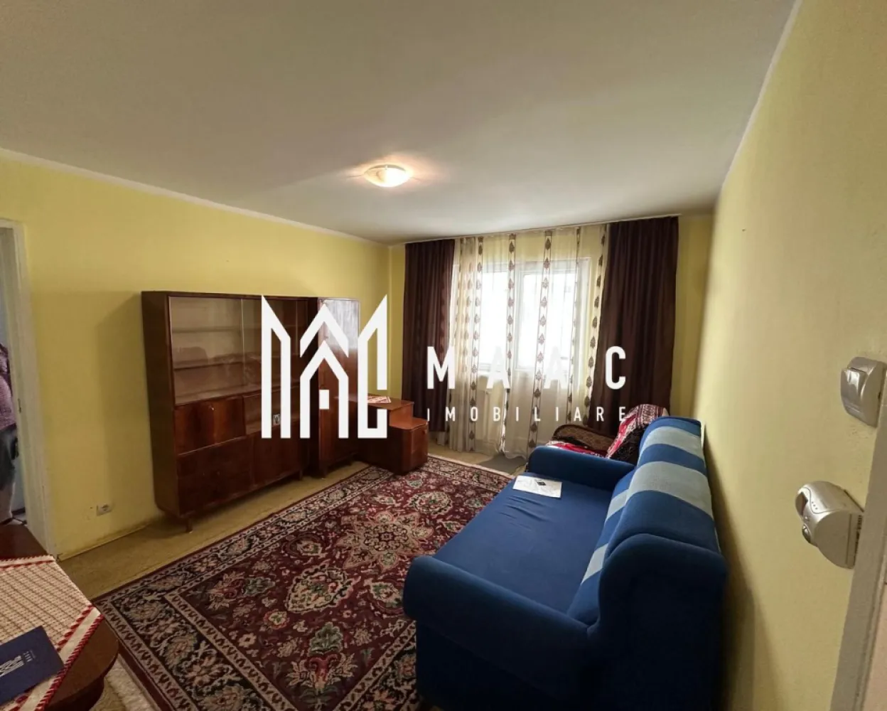 APARTAMENT 2 CAMERE I VASILE AARON I ET 1 - Maac imobiliare propune spre inchiriere, apartament 2 camere, bucatarie, baie si balcon, situat la etajul 1 al unui bloc din cartierul Vasile Aron.
Locuinta este amplasata intr-o zona foarte buna, aproape de Shopping City, magazine, supermarketuri, statii de autobuz, scoli si alte puncte de interes.

Ideal pentru cuplu sau o persoana care isi doreste acces rapid la toate facilitatile orasului.
Nu se accepta animale de companie. 

Se percepe garantie in cuantumul unei chirii lunare.

Pentru mai multe detalii sau stabilirea unei vizionari anuntati CP3130883.