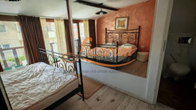 Vila 10 camere,pretabil compartimentare in 2 unitati separate,ASTRA.