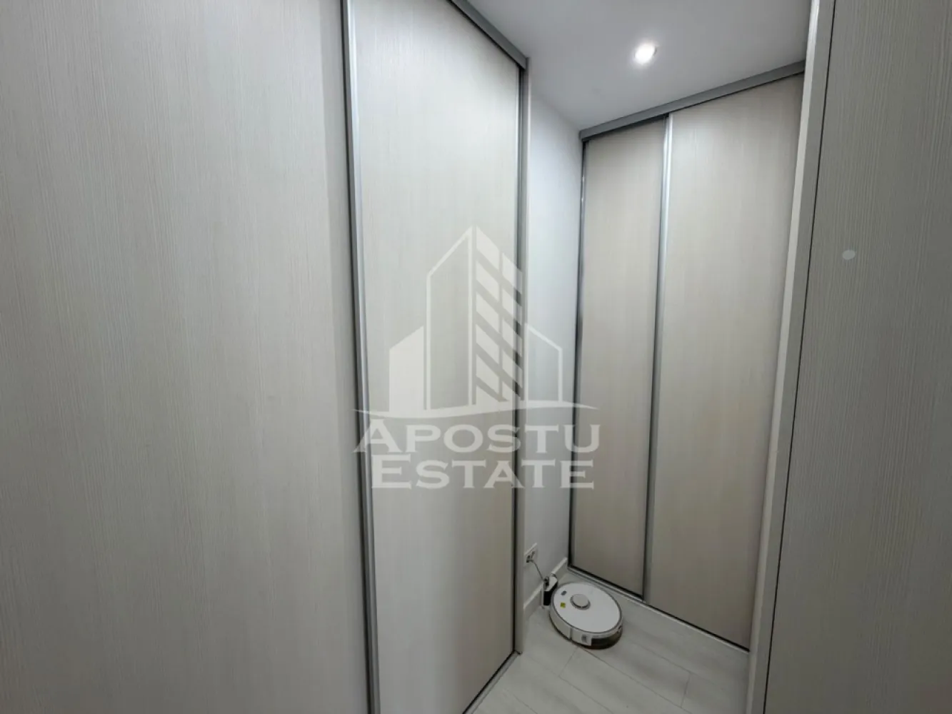 Apartament cu 2 camere de vânzare, Iris, Zona Aradului, Timisoara