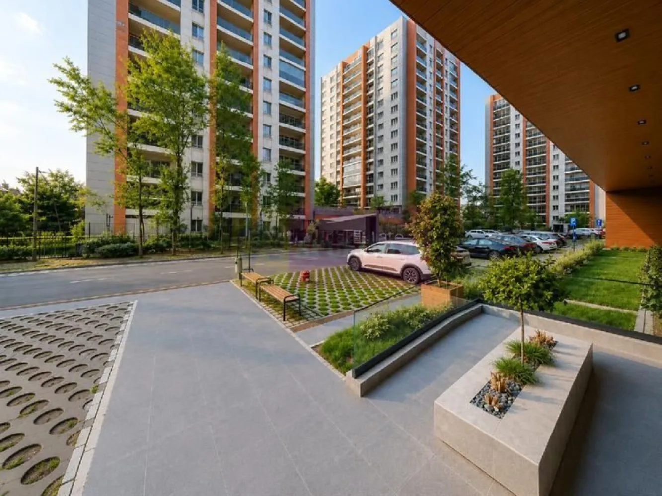 AP 3 CAM, LOC DE PARCARE/MOBILAT COMPLET/COMPLEX PRIVAT/ DRISTOR