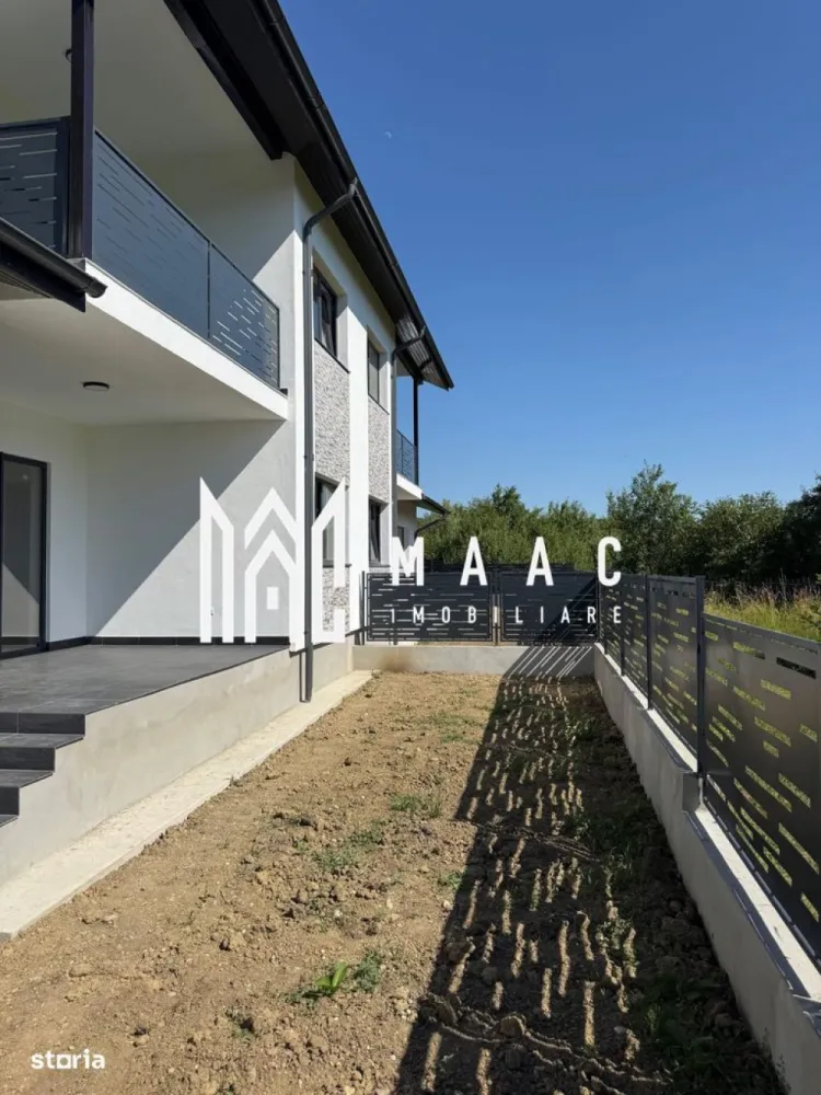 Casă modernă 138MP | Constructie noua - ID anunț: CP2920311 🏡 Lespezi Residence – Locuințe moderne într-o zonă cochetă din Râmnicu Vâlcea 📍 Strada Lespezi, Râmnicu Vâlcea Agenția MAAC Imobiliare vă prezintă o locuință modernă situată în ansamblul rezidențial Lespezi Residence, într-o zonă liniștită și elegantă, la doar câteva minute de centrul orașului. ✨ Caracteristici principale: Casă / apartament cu curte privată Loc de parcare inclus în preț 2 dormitoare luminoase 2 băi moderne 2 holuri spațioase (aprox. 14 mp fiecare) Living generos, ideal pentru familie 2 terase acoperite, perfecte pentru relaxare Încălzire în pardoseală Tâmplărie premium Salamander – izolare termică și fonică excelentă Compartimentare practică, adaptată stilului de viață modern 🏘️ Despre ansamblu – Lespezi Residence: Ansamblu exclusivist cu 6 case înșiruite Curți proprii – spațiu pentru relaxare și intimitate 3 case cu încălzire în pardoseală 3 case cu încălzire prin calorifere Zonă liniștită, cochetă, la doar 5 minute de centrul orașului Acces rapid către școli, magazine, restaurante și alte facilități urbane 💰 Preț: 160.000 € – TVA inclus (Prețuri în ansamblu începând de la această valoare) 📸 Imagini reale din șantier și randări 3D disponibile. 📞 Pentru detalii, vizionări sau rezervări, contactați agenția MAAC Imobiliare