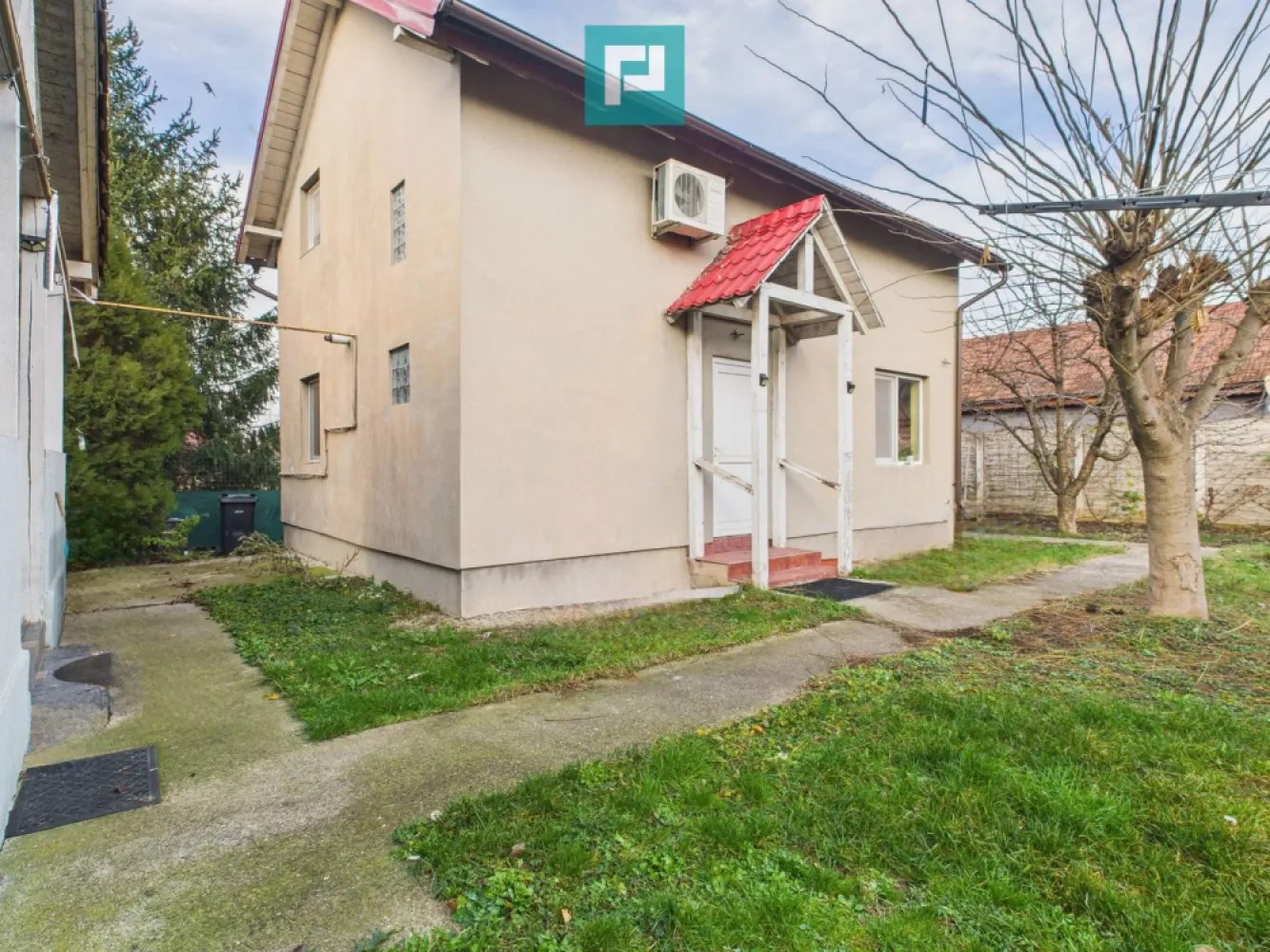 Două locuințe individuale pe 512 mp – in GIROC