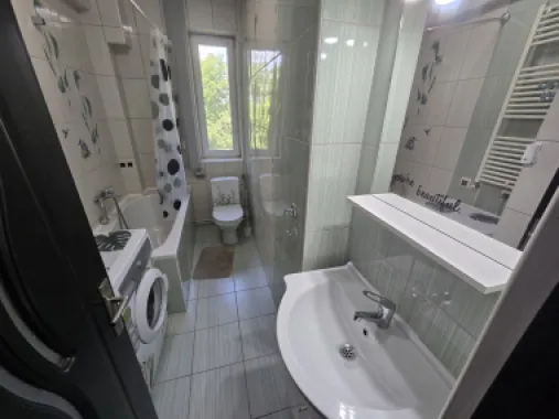 Apartament 2 camere,48 mp, semicentral