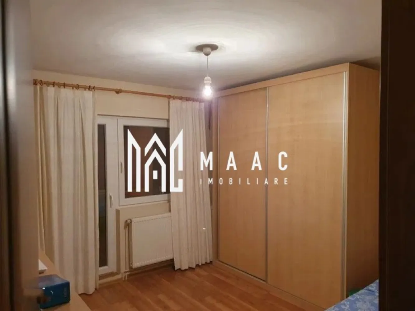 Apartament 2 camere | 2 Balcoane | Decomandat | Valea Aurie