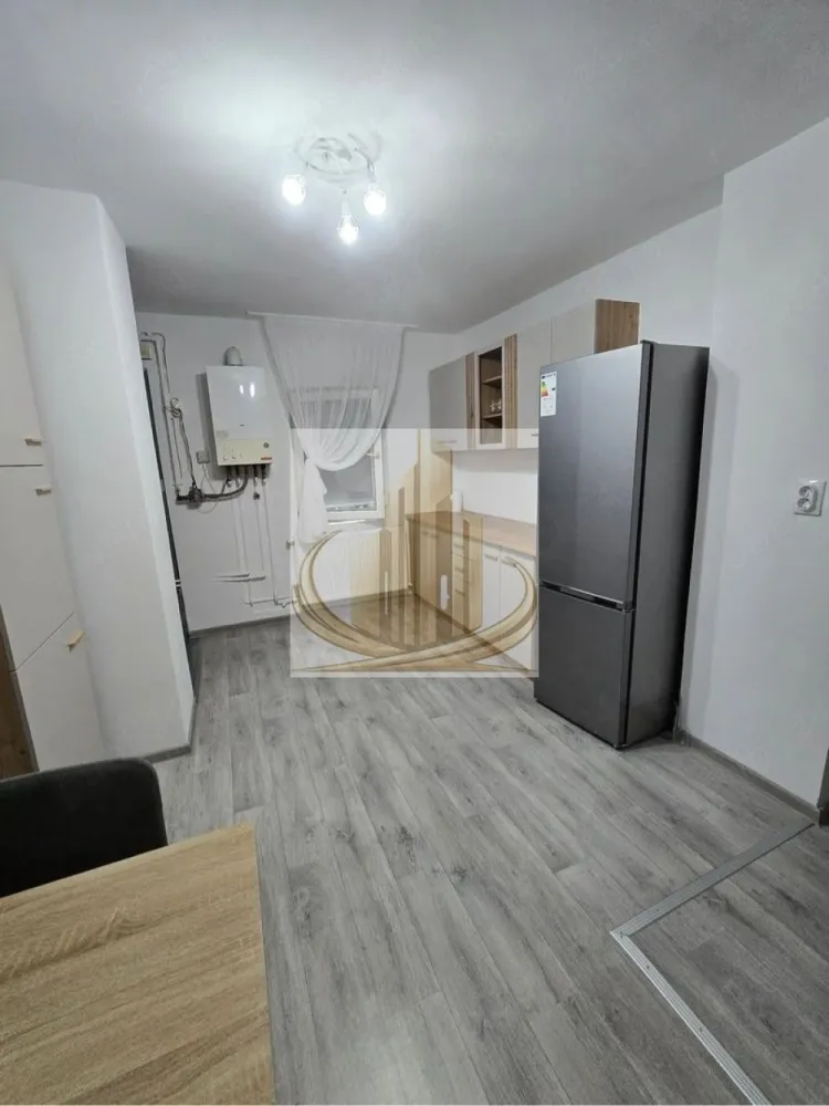 🏡Ap Aradului 2 camere - 🏡 Grand Mobilis vă propune spre închiriere un apartament în zona Aradului – Timișoara

Grand Mobilis vă oferă spre închiriere un apartament situat în una dintre cele mai căutate zone ale Timișoarei – zona Aradului, ideal pentru un stil de viață confortabil și acces rapid către punctele de interes ale orașului.

📍 Localizare: zona Aradului, Timișoara
🏢 Etaj: parter
🛋️ Stare: complet renovat recent
🪑 Dotări: mobilat și utilat complet
✨ Caracteristici: apartament modern, bine compartimentat, cu finisaje de calitate

Locuința se află într-o zonă liniștită, dar foarte bine conectată la mijloace de transport, supermarketuri, școli și alte facilități urbane. Este alegerea ideală pentru un cuplu, o persoană activă sau chiar pentru cei care lucrează de acasă și își doresc confort și accesibilitate.

💰 Disponibil imediat

Pentru mai multe detalii și programări la vizionare, nu ezitați să ne contactați.