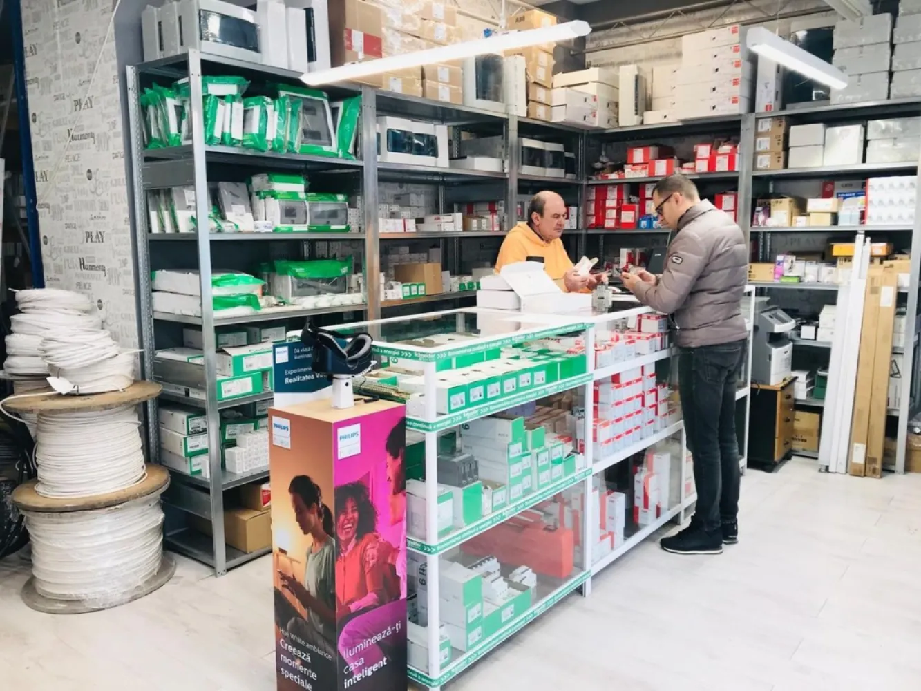 BRASADAS inchiriaza Sp Com 86mp in zona OBOR. - Agenția BRASADAS închiriază spatiu comercial in zona OBOR cu trafic pietonal si auto.
Cu aer conditionat, vitrina 8m si suprafata utila 86mp.

Pentru mai multe oferte accesați www.brasadas.com.