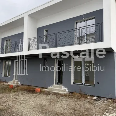 Duplex modern de vânzare – Tropinii Vechi, Rășinari | Natură, liniște și confort