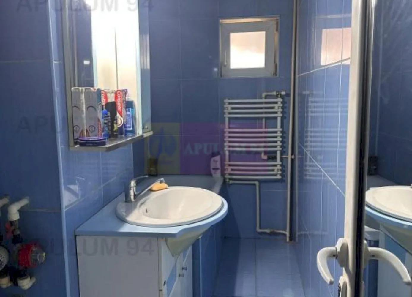 Garsoniera Calea Ferentari-Nasaud - "Compania imobiliara Apulum 94 va propune o garsoniera confort 1 ,decomandata situata in zona Calea Ferentari cu o suprafata utila de 37 mp,suprafata total de 40 mp intr-un bloc 1987.Garsoniera are ca imbunatatiri: gresie,faianta,parchet,termopan,usa metalica si se vinde mobilata si utilata(aragaz,masina de spalat).Eliberarea se face la semnarea actelor..Pentru mai multe detalii sau vizionare va rog sa ma contactati la numarul de telefon 0733683454 -Dorin Dinu"