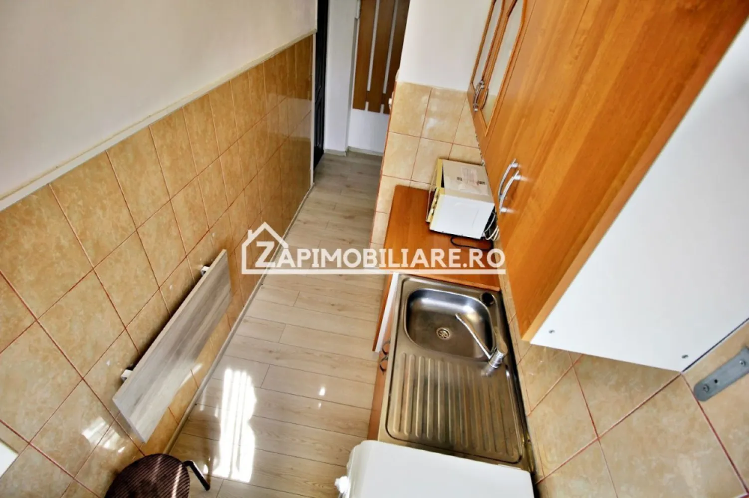 Apartament 2 camere,43 mp,et.3,mobilat si utilat,Targu Mures