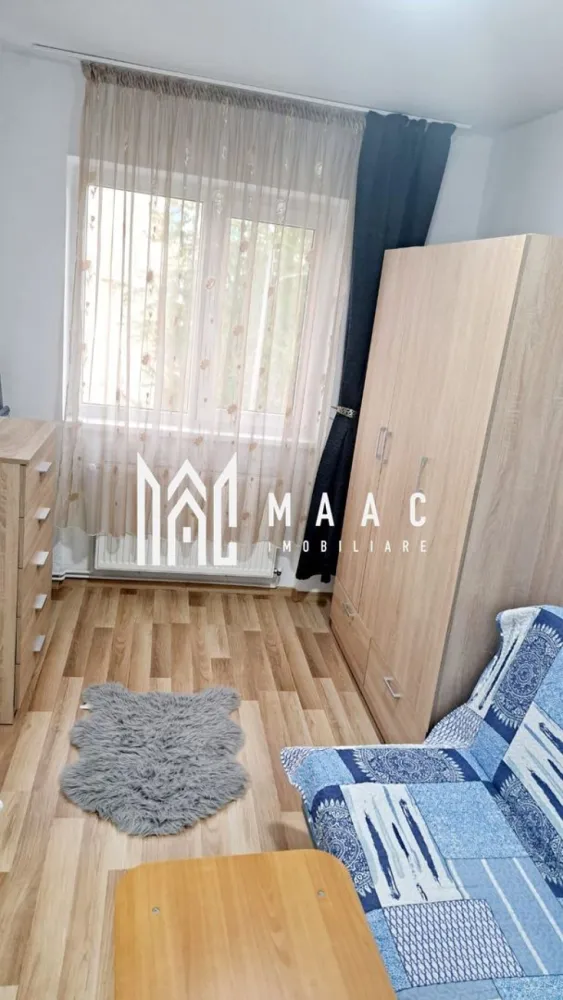 Apartament 2 camere | Etaj 2 | Mobilat si Utilat | Hipodrom III - MAAC Imobiliare vă propune spre închiriere un apartament cu 2 camere situat în cartierul Hipodrom III, zona Mihai Viteazu, o locație bine conectată, cu acces rapid către centre comerciale, mijloace de transport, instituții de învățământ și alte puncte de interes urban. Proprietatea reprezintă o alegere potrivită pentru cei care caută un apartament de închiriat într-o zonă accesibilă și dinamică.

Apartamentul este complet mobilat și utilat, fiind pregătit pentru mutare imediată. Compartimentarea oferă un spațiu confortabil și funcțional, ideal pentru un cuplu sau o persoană singură care își dorește confort și proximitate față de facilitățile orașului.

Caracteristici principale:
-2 camere
-Complet mobilat
-Complet utilat
-Zonă bine conectată
-Disponibil imediat

Se solicită garanție în valoare de o chirie lunară.

Pentru mai multe informații, vă rugăm să menționați telefonic că ați văzut anunțul cu ID CP2853372.