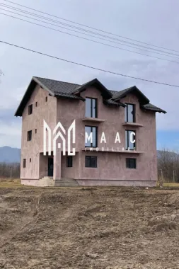 Logo MAAC IMOBILIARE logo