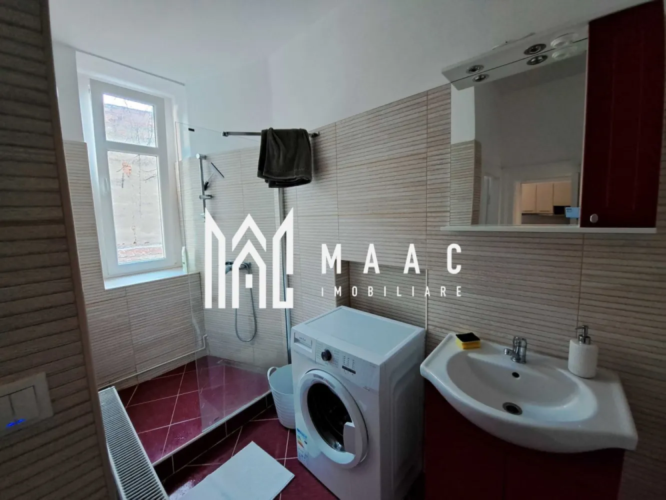 Apartament 2 camere | Ultracentral | 76 MPU | Loc de parcare