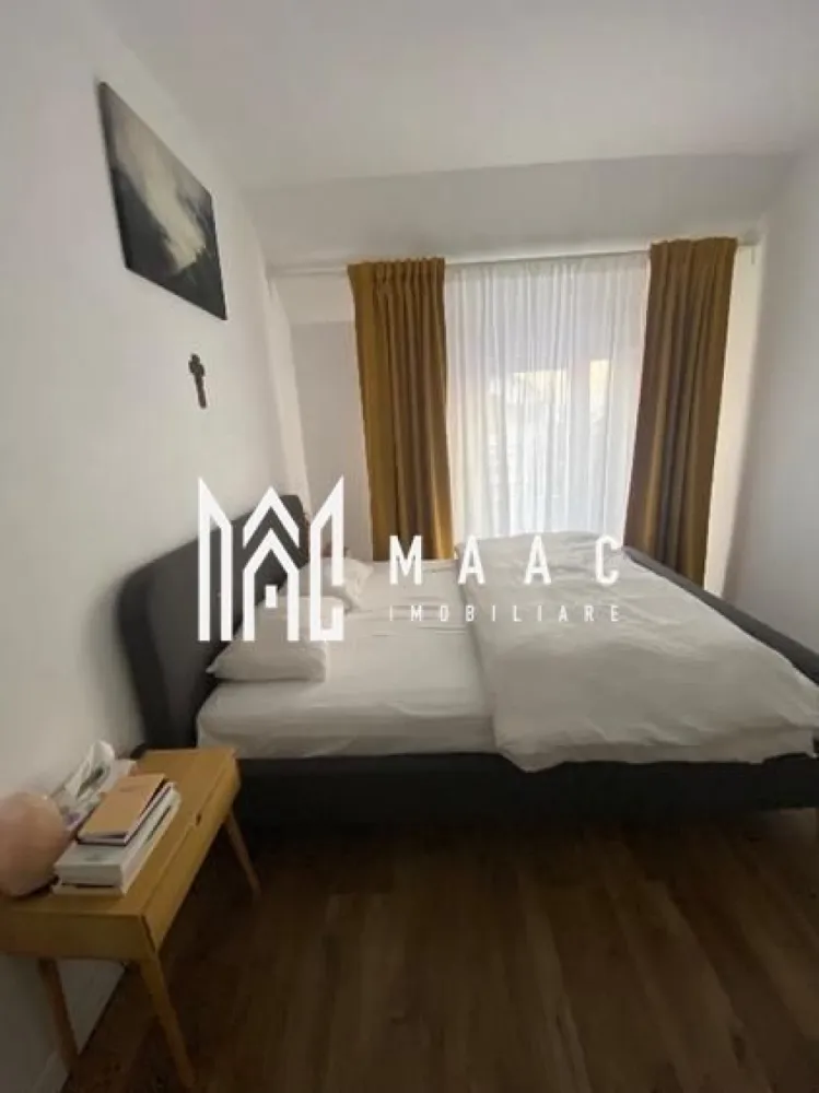 Apartament 4 Camere | Decomandat | 90MPU | Loc de Parcare | Arhitecților - MAAC Imobiliare oferă spre vânzare un apartament decomandat cu 4 camere.

Avantaje majore:
✔ Balcon cu priveliște superbă către munți
✔ Zonă liniștită
✔ Vecini prietenoși și discreți
✔ Loc de parcare inclus + jumătate de loc pentru vizitatori
✔ Eficiență termică ridicată

Compartimentare:
 • Living cu bucătărie open-space
 • Două dormitoare
 • Un dormitor transformat în dressing
 • Baie
 • Spălătorie (cu posibilitate de amenajare ca baie de serviciu)
 • Balcon

Locuința este amplasată la etajul 2/2
Apartamentul se vinde parțial mobilat.

Pentru mai multe informații sau programarea unei vizionări, vă rugăm să ne contactați și să specificați ID-ul proprietății: CP2922374.