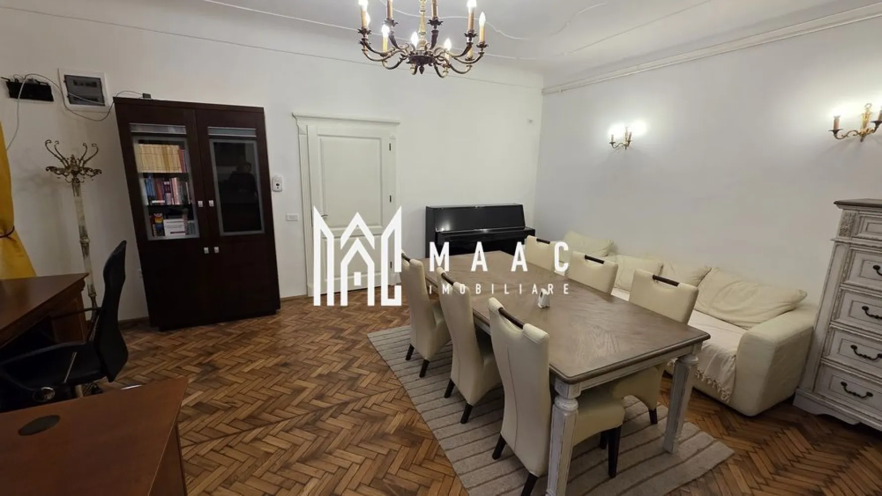 Spatiu de birouri | Parter | 68 MPU | Ultracentral - MAAC Imobiliare vă propune spre închiriere spațiu de birouri ultracentral – 68 mp

Oferă-ți un spațiu de lucru modern, cu o suprafață de 68 mp, situat ultracentral, într-o zonă cu vizibilitate bună și acces facil.

 Caracteristici spațiu:

Suprafață utilă: 68 mp
Finisaje de calitate
Vedere stradală
Potrivit pentru diverse activități:
Birouri
Cabinete
Activități comerciale
Servicii profesionale

 Avantaje locație:

Zonă urbană, bine conectată
Aproape de supermarketuri, bănci și centre educaționale
Stații de autobuz în apropiere
Acces facil pentru clienți și angajați
Zonă activă, potrivită pentru dezvoltarea unei afaceri

Pentru mai multe informatii specificati ca ati vazut anuntul cu ID: CP2930607
