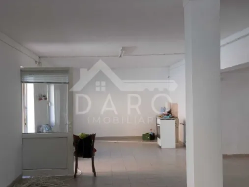 Locul unde casa ta și visul tău de afacere pot prinde viață împreună!