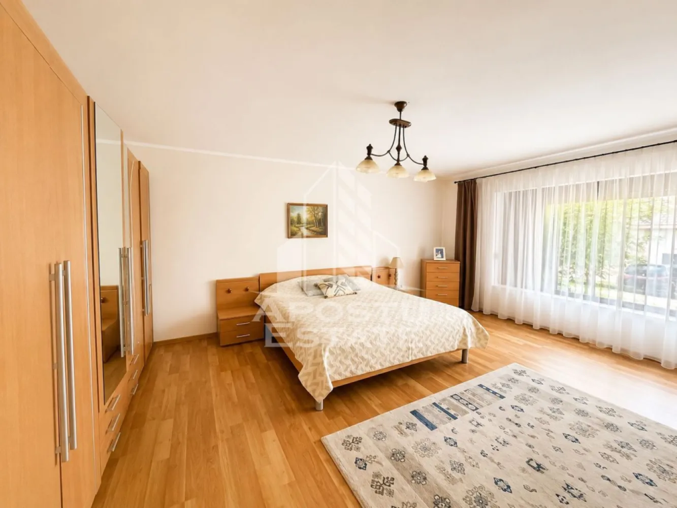 Casa individuala cu gradina si terasa, 6 camere, zona Mehala