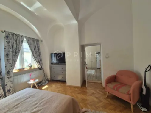 Apartament cu 2 camere de închiriat Ultracentral
