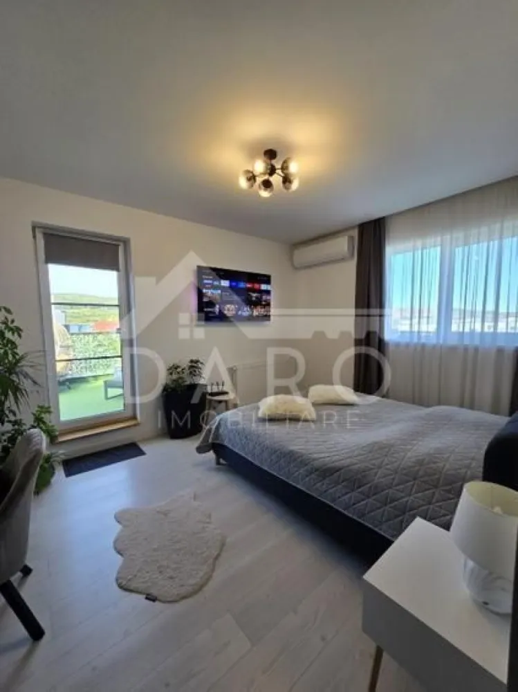 Penthouse 120 mp cu terase generoase