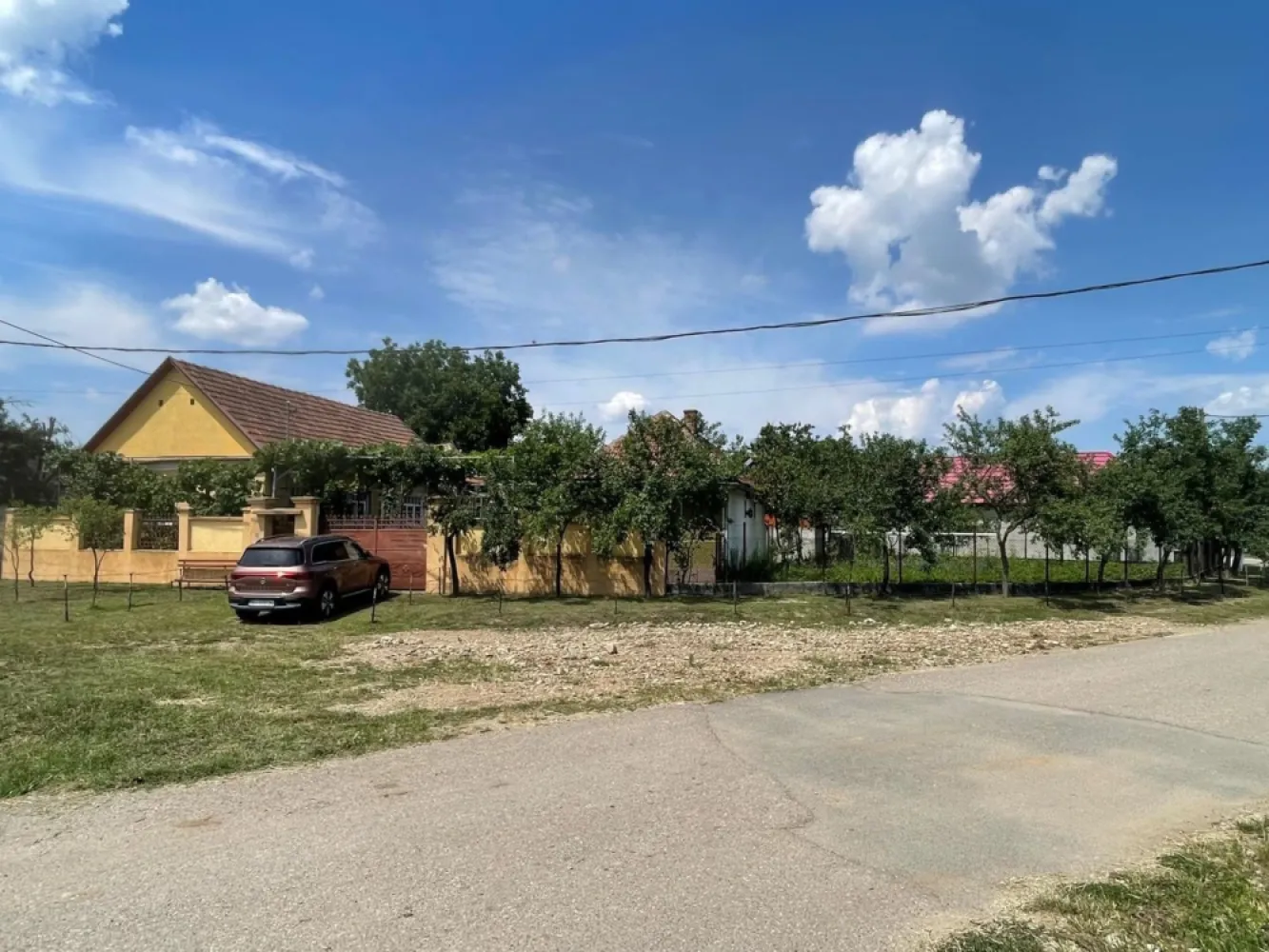 Oază de liniște aproape de Oradea | Casă renovată cu grădină și garaj