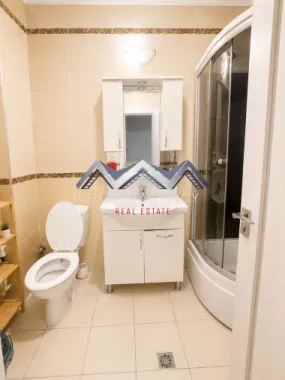 Apartament 3 camere Otopeni central | mobilat, utilat | lângă piață