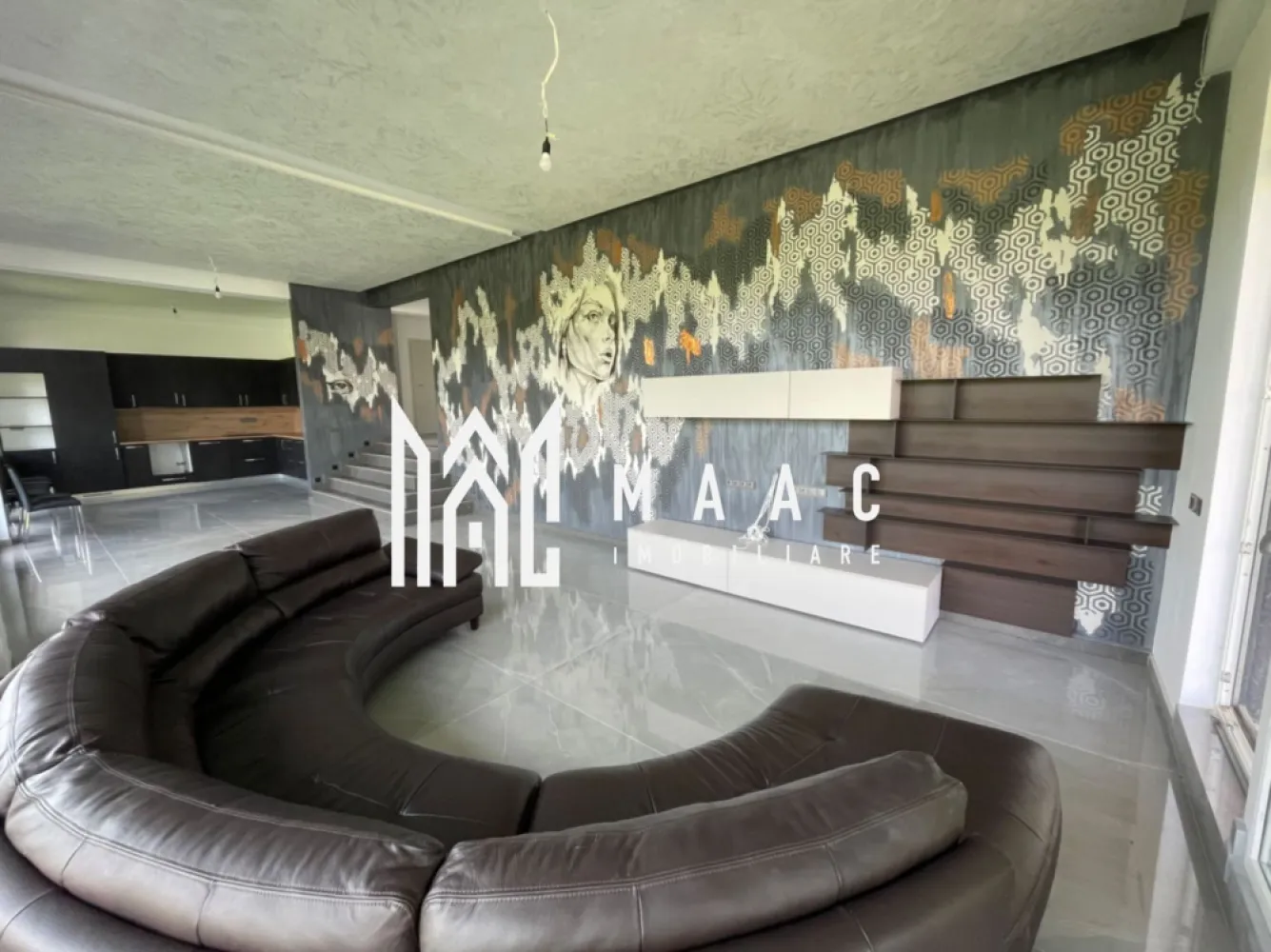 Casa de lux | Teren 1190 mp | Piscina interioara