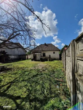 BRASADAS vinde casa cu teren 5 Ari zona Closca.