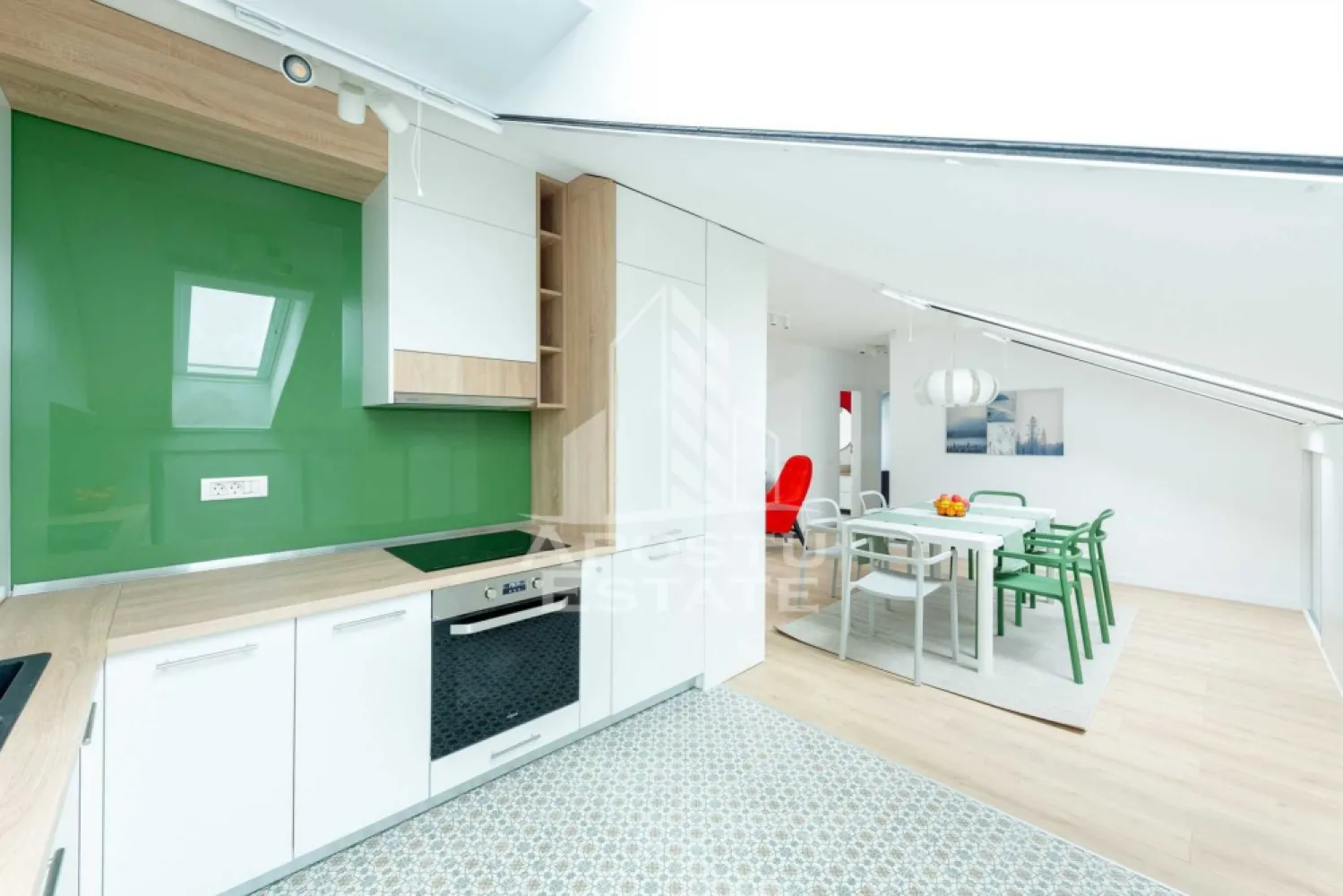 Apartament 3 camere, de inchiriat, Dumbravita - APOSTU ESTATE va propune spre inchiriere un apartament de cu 3 camere, 2 bai, confort 1 sporit, open space, situat la etajul3 /3, zona Dumbravita

Imobilul se intinde pe o suprafata utila de 70 mp si este compartimentat astfel:

- hol de acces

- living open space

- bucatarie deschisa

- 2 dormitoare

Confortul termic se realizeaza prin intermediul centralei pe imobil si al aparatului de aer conditionat. Incalzire este prin pardoseala.

Nu se accepta animale de companie si sa se fumeze in incinta imobilului.
Disponibil din luna 01.08.2026!
Va asteptam cu drag la o vizionare!

ID intern: CP3198572!