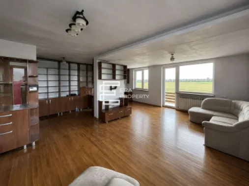 Apartament cu 4 camere | 118 mp utili | Cartier Tilișca | 3 balcoane |