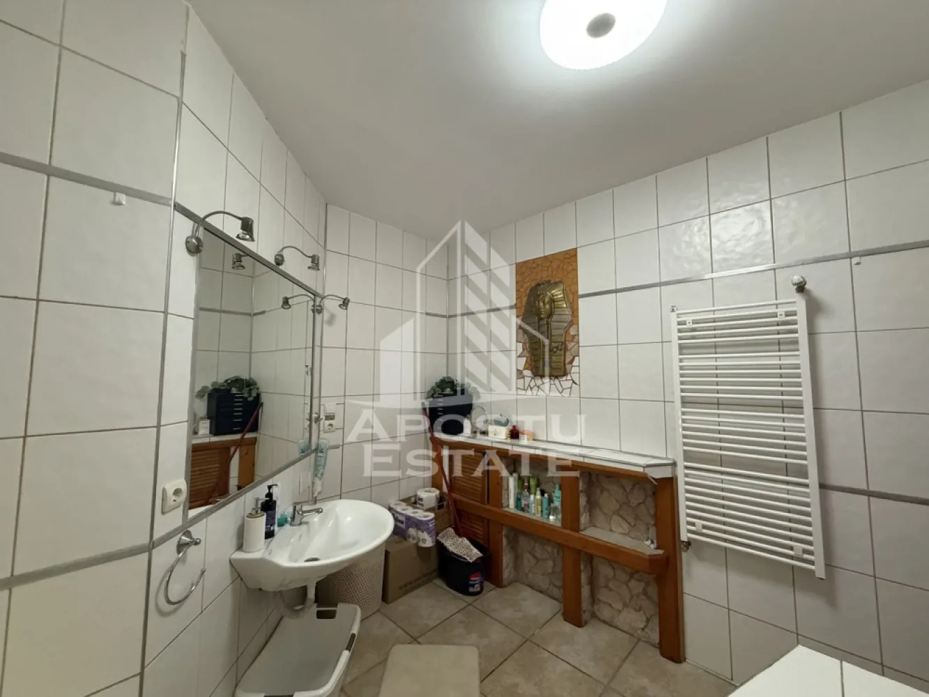 Casa individuala de vanzare cu proiect de extindere, zona Lunei