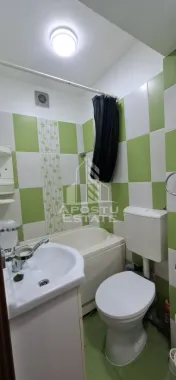 Garsoniera renovata, etajul 2, in zona Buziasului