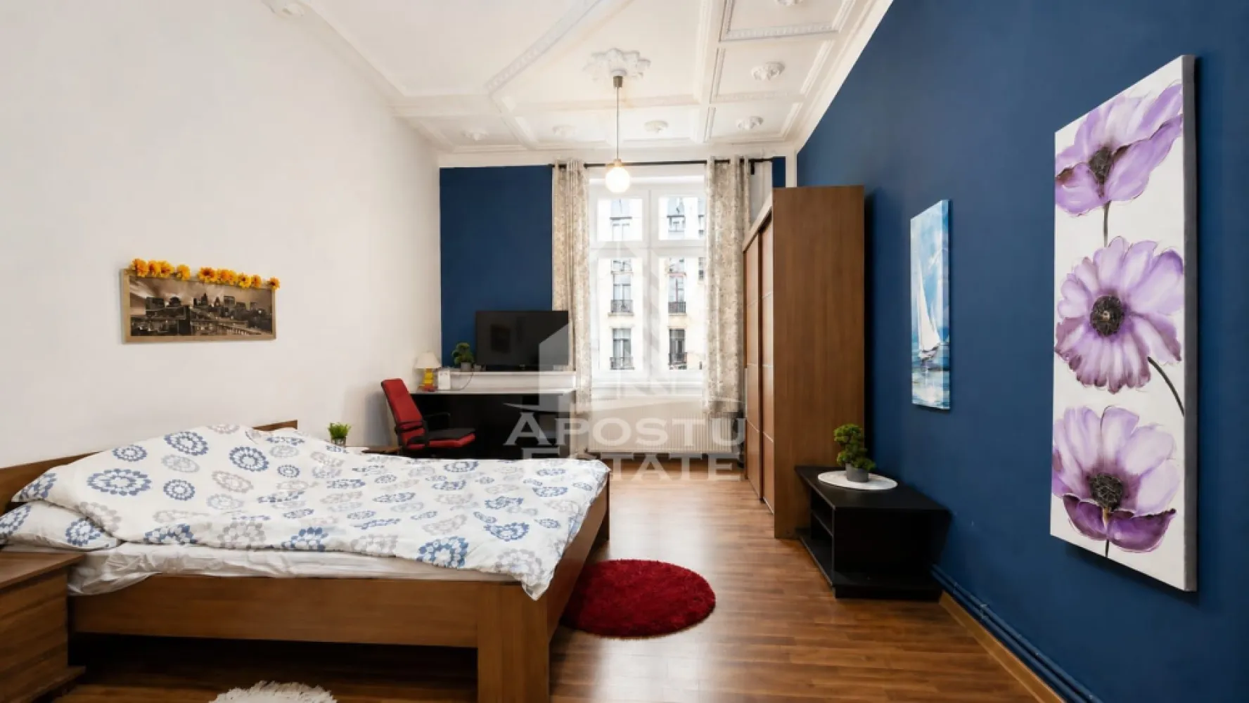 Apartament 1 camera Palatul Victoria Ultracentral Comision ZERO % - Comision 0% pentru cumparator!

Va propunem spre vanzare un apartament cu 1 camera, situat in Palatul Victoria, pe Bulevardul Republicii, una dintre cele mai apreciate zone ultracentrale din Timisoara.

Apartamentul are 40 mp utili, este amplasat la etajul 1, intr-un imobil prevazut cu lift, si se vinde complet mobilat si utilat, exact ca in fotografii.

Dotari si beneficii:

40 mp utili
Etaj 1
Lift
Centrala proprie
Se vinde complet mobilat si utilat
Interfon
Curte interioara cu acces auto si posibilitate de parcare in limita locurilor disponibile
Ideal pentru locuire, investitie sau Airbnb
Liber de sarcini
Disponibil imediat
Se accepta achizitie prin credit prin biroul nostru de creditare 

Apartamentul a fost exploatat cu succes in regim Airbnb si reprezinta o alegere excelenta atat pentru investitie, cat si pentru locuinta proprie sau pentru un student care isi doreste sa locuiasca in centrul orasului.

Imobilul se afla in zona protejata a centrului istoric, insa apartamentul nu este supus dreptului de preemptiune, ceea ce permite desfasurarea tranzactiei fara aceasta procedura.

Certificat energetic: Clasa C.

Pentru detalii suplimentare sau programarea unei vizionari, va stam cu drag la dispozitie.

Oferta ID CP3198826