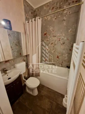 Apartament cu 3 camere de inchiriat, Zona Elisabetin