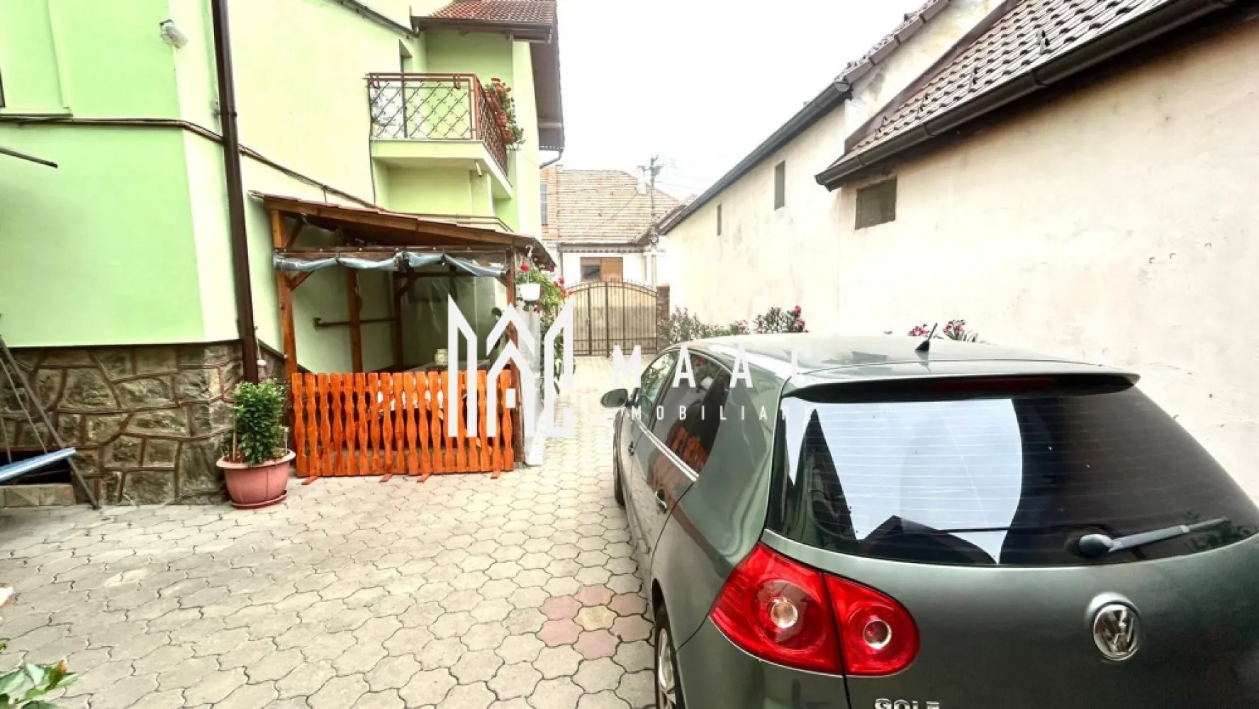 Case duplex | 5 camere | 2 corpuri | Garaj | 185 mp utili | Turnisor