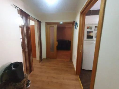 De vanzare – Apartament 3 camere -Complex Vega, Strada Tecuci