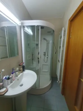 De vanzare – Apartament 3 camere -Complex Vega, Strada Tecuci